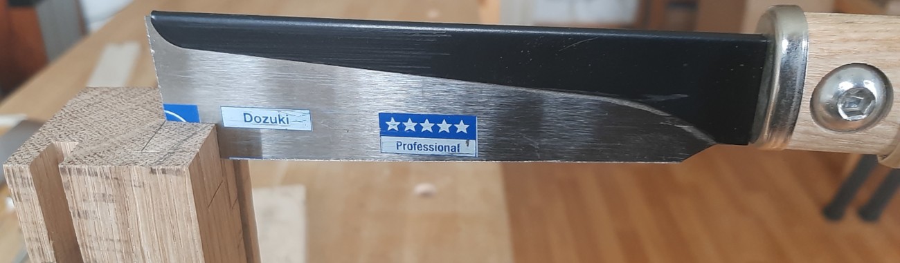 Werkzeug halbverdeckte Zinkung.jpg
